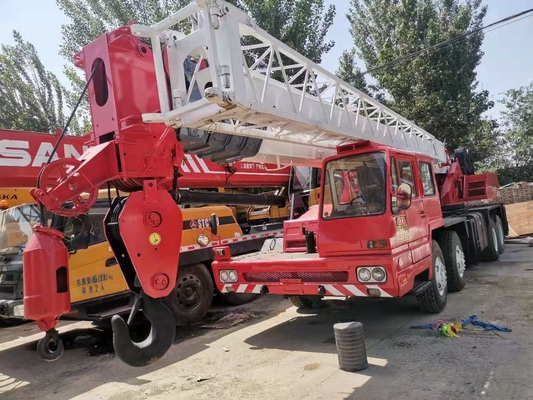 TG-500E Cranes de caminhões Cranes móveis QY25K QY25KA QY50KA QY50K QY70K QY70KA QY100K STC500 em Xangai