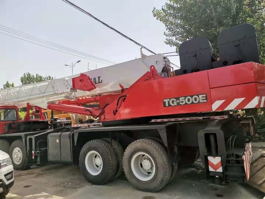TG-500E Cranes de caminhões Cranes móveis QY25K QY25KA QY50KA QY50K QY70K QY70KA QY100K STC500 em Xangai