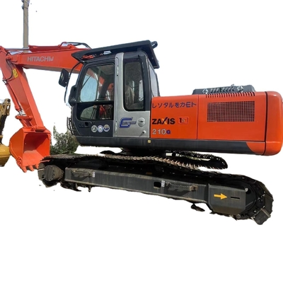 Excavadora usada Hitachi ZX210 com capacidade de balde de 0,45m3 e peso da máquina de 21500 KG