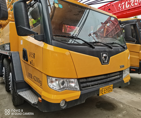 XCMG QY70KA 70T guindaste móvel de caminhão com válvula hidráulica Liyuan e peso de 20000 kg