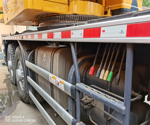 Guindaste móvel de 70T XCMG QY75K Guindaste de caminhão usado com cilindro e válvula hidráulica Liyuan