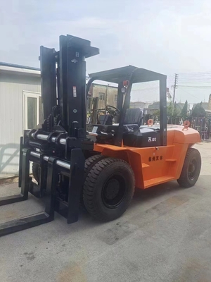 Aumente a eficiência do seu armazém com a empilhadeira HANGCH R100 e o comprimento do garfo de 1220 mm