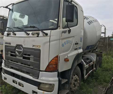 12000 KG Produto de concreto 12,9L Usado HINO700ZOU caminhão de mistura para construção a preços acessíveis