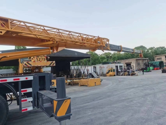 2019 QY50KA guindaste de caminhão usado com altura máxima de elevação de 48m em excelente estado