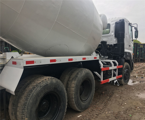 Caminhão de mistura de concreto HINO 700 usado com 24120*9940*17190mm dimensão de contorno a preços acessíveis
