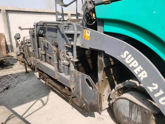 FPT Motor Vogel 1800-2L Máquina de construção de pavimentador de pitch com boas condições de trabalho